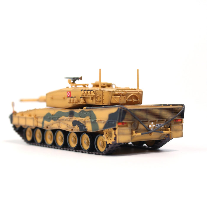Leopard 2A4 desert camouflage, Turkish Army 2nd Cavalry Armored Brigade, Turkey-Syria border, 2016
