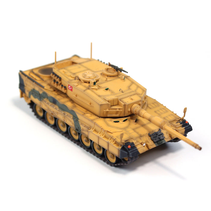 Leopard 2A4 desert camouflage, Turkish Army 2nd Cavalry Armored Brigade, Turkey-Syria border, 2016