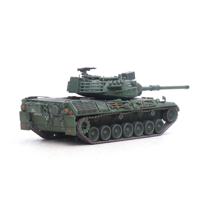 Leopard 1, 2nd Production Batch, German Army, Panzer Battalion 194, Y-201 614/466, Münster-Handorf, West Germany, 1969