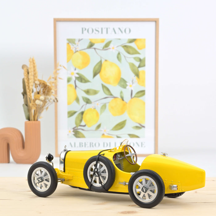 Bugatti T35 1925 Yellow (1:12 Scale)