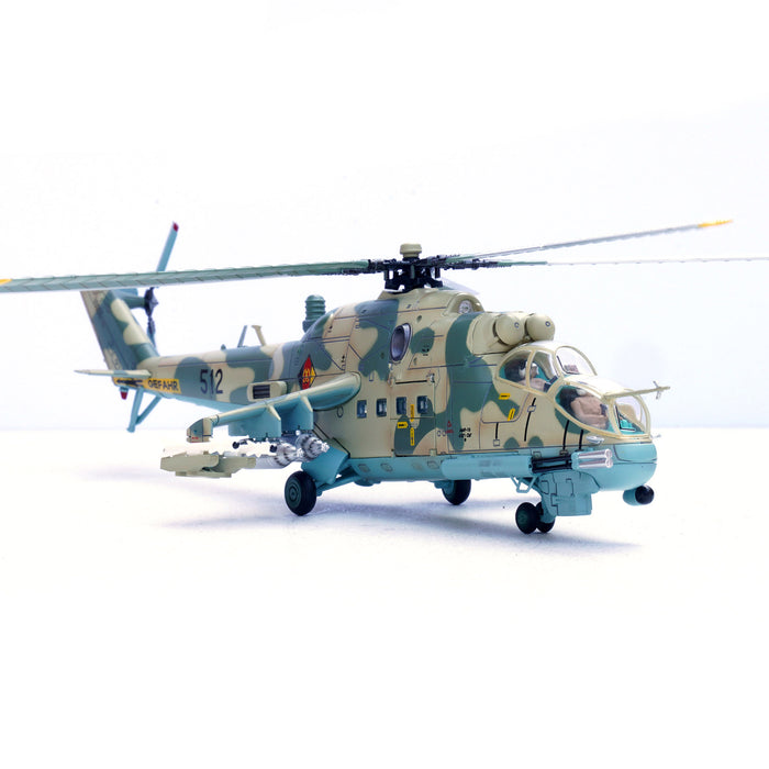 MI-24P, 5th Helicopter Sqn. 512 1988 - Basepohl AB, Eastern Germany (1:72 Scale)