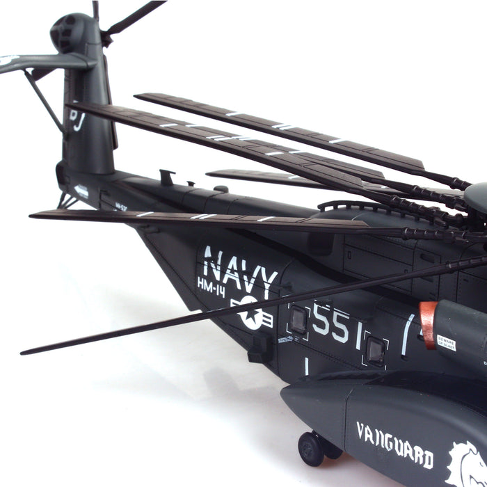 MH-53E Sea Dragon, Dark Grey, Tail Number 551 (1:72 Scale)