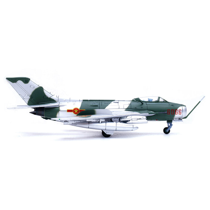 Vietnam Air Force J6 (1:72 Scale)