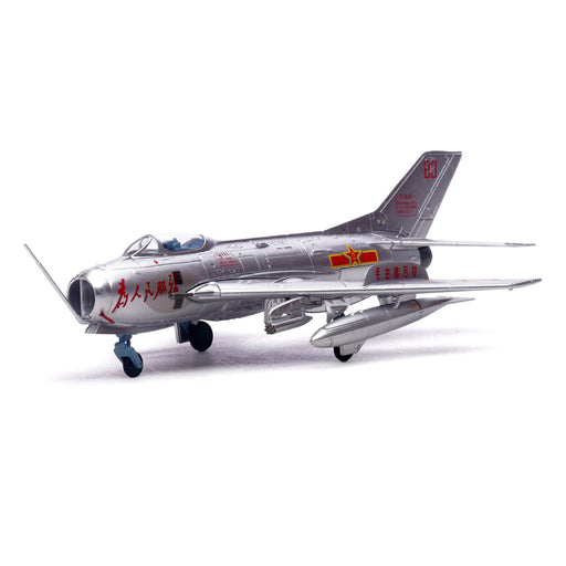 PLA J-6 Fighter Number 83 (1:72 Scale)