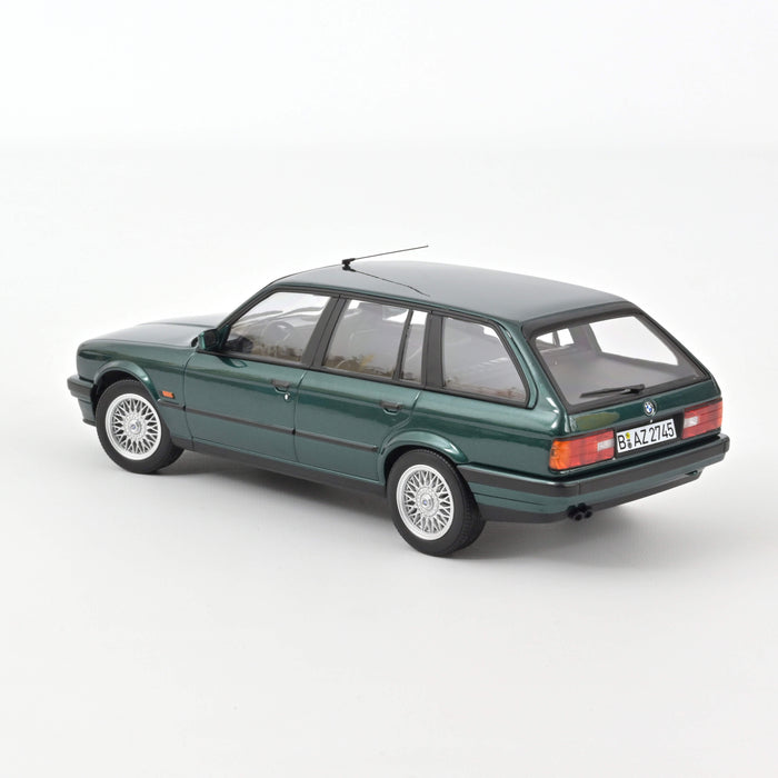BMW 325i Touring 1990 (1:18 Scale)
