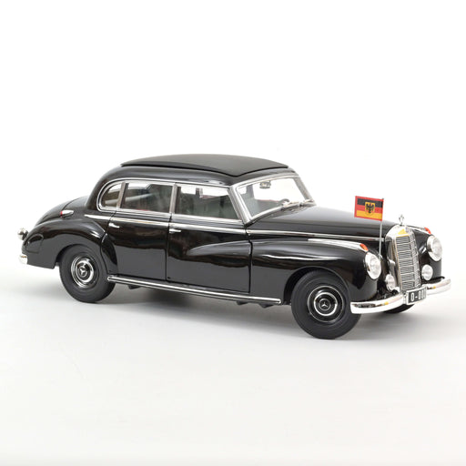 Mercedes-Benz 300 1955 Konrad Adenauer 1:18
