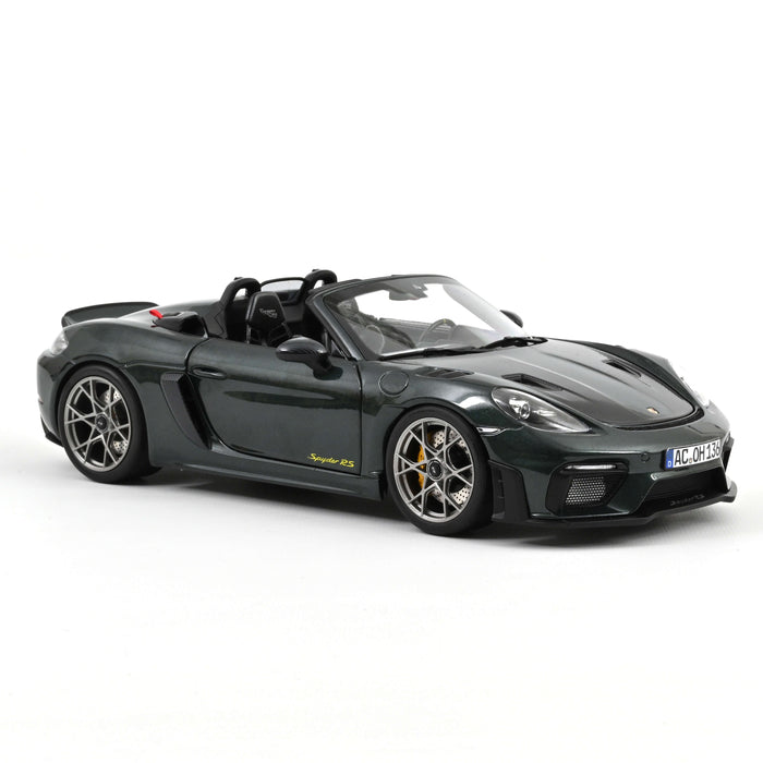 Porsche 718 Spyder RS w/ Weissach Pack 2023 Forest