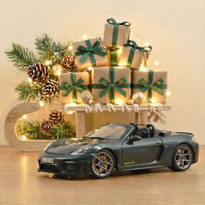 Porsche 718 Spyder RS w/ Weissach Pack 2023 Forest