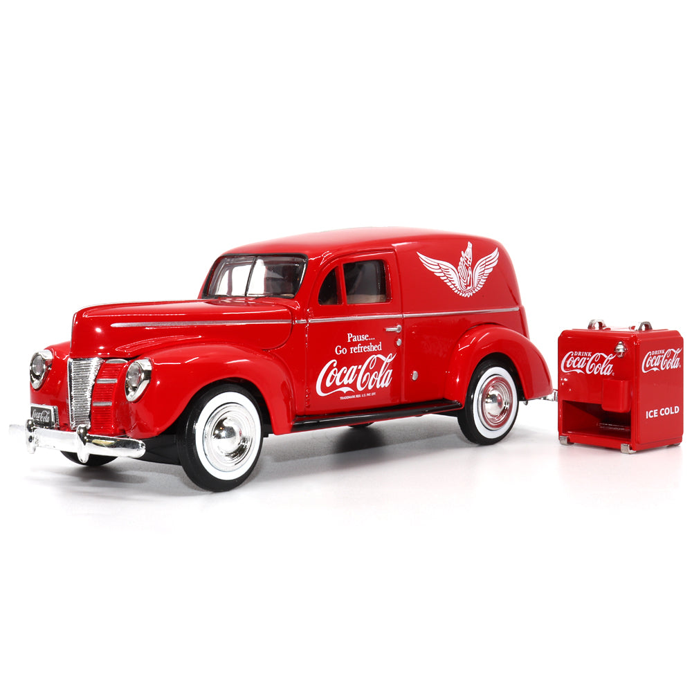 Coca-Cola 1940 Ford Sedan Delivery ミニカー AMT 1940 Ford Sedan Delivery (Coca-Cola) 1:25 Scale Model
