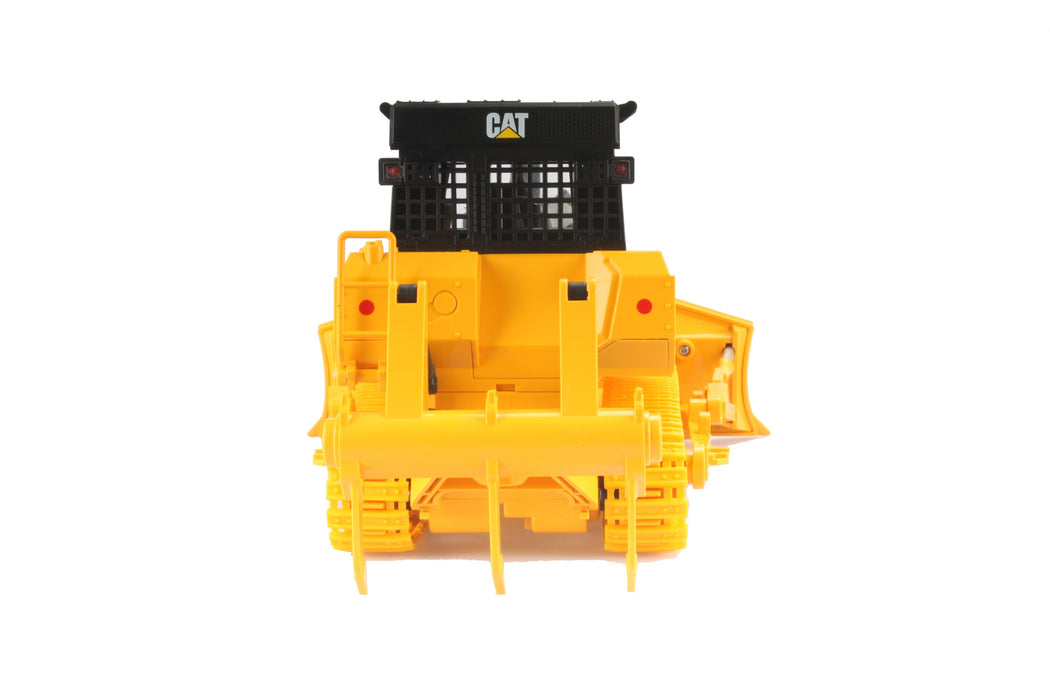 1:24 RC CAT D7E Track Type Tractor