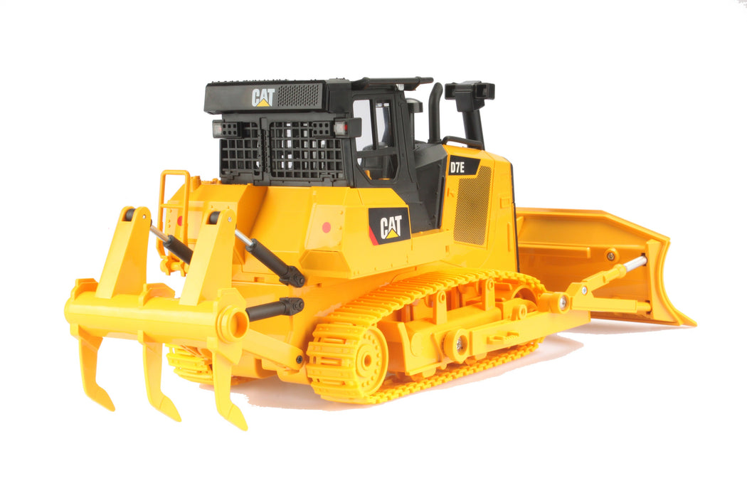 1:24 RC CAT D7E Track Type Tractor