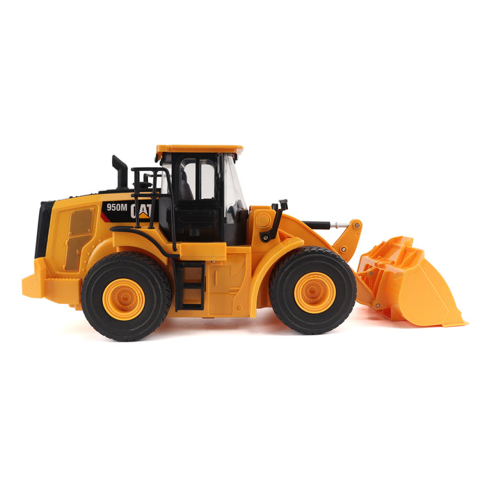 1:24 Radio Control Cat 950M Wheel Loader