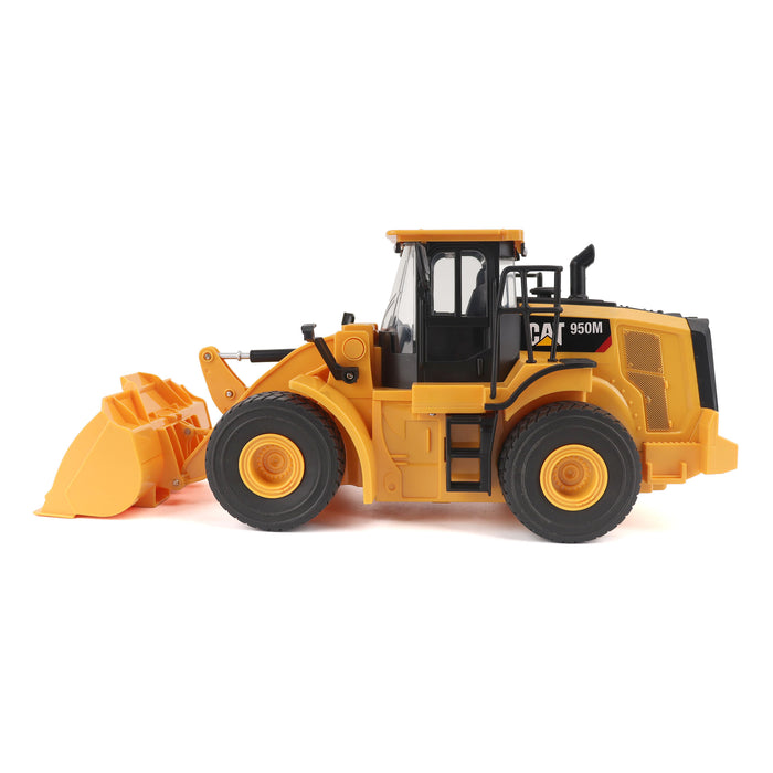 1:24 Radio Control Cat 950M Wheel Loader