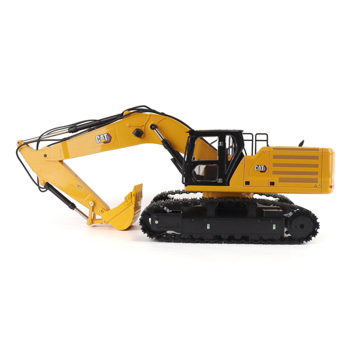 1:12 Scale Supersized Cat 336 Hydraulic Excavator RC (with rechargeable battery)