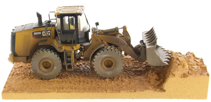 1:50 Cat 966M Weathered Medium Wheel Loader