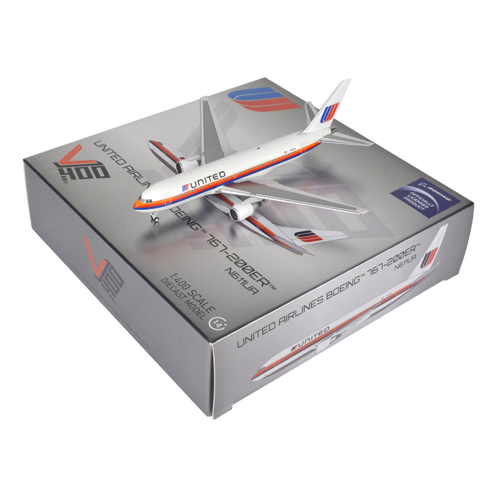 1:400 Scale UNITED AIRLINES BOEING 767-200ER - N611UA