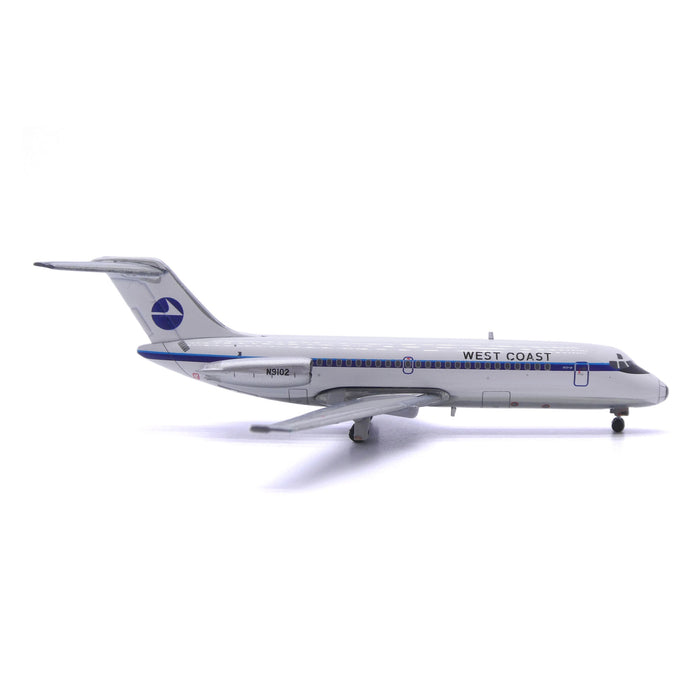 1:400 West Coast Airlines DC-9-14 - N9102