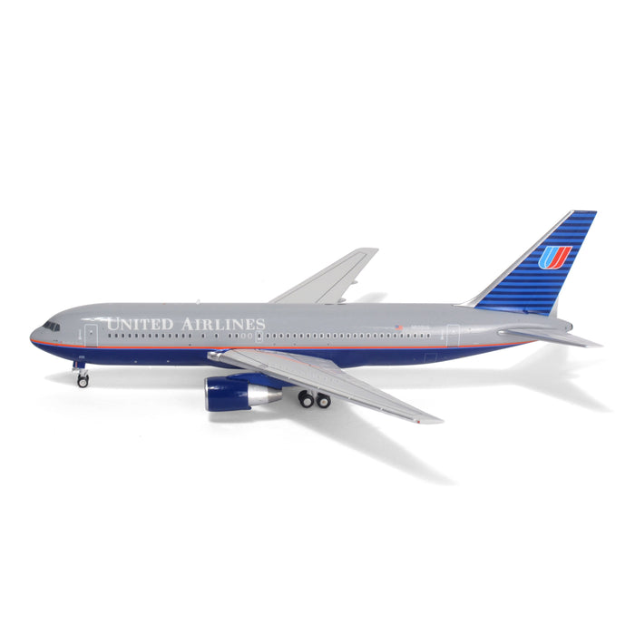 1:400 Scale UNITED AIRLINES BOEING 767-200ER - N609UA