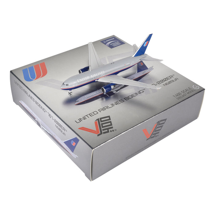 1:400 Scale UNITED AIRLINES BOEING 767-200ER - N609UA