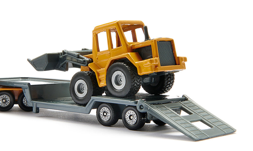 Low Loader With Front Loader