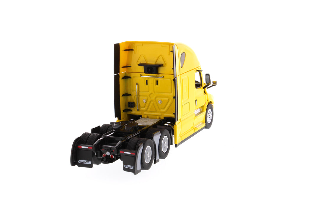 1:50 Freightliner Cascadia SBFA Tandem with 72" Sleeper - Yellow