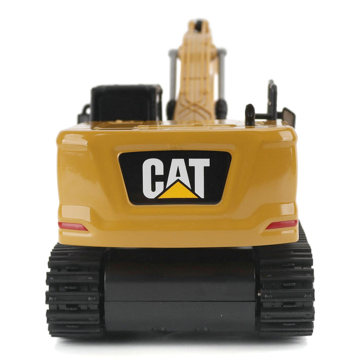 1:32 Cat Diecast Earth Models Assortment