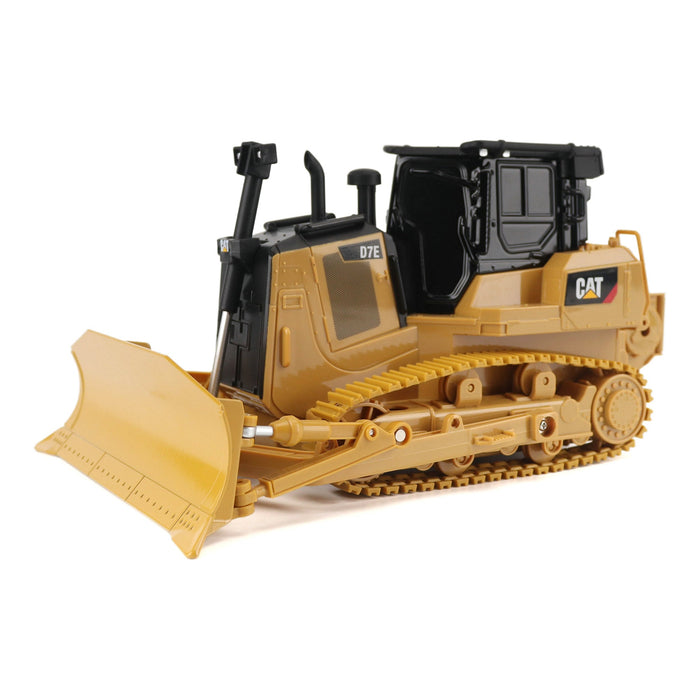 1:32 Cat Diecast Earth Models Assortment