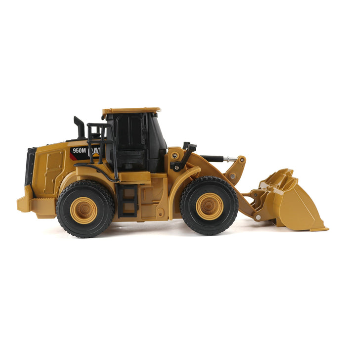 1:32 Cat Diecast Earth Models Assortment