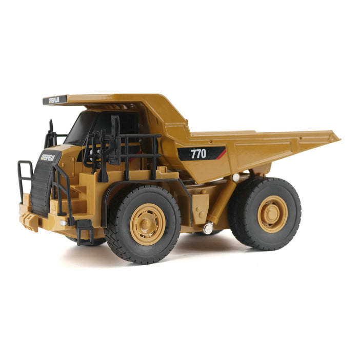 1:32 Cat Diecast Earth Models Assortment