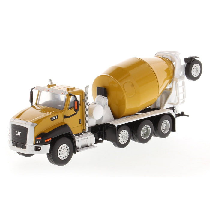 Cat 660 Concrete Mixer