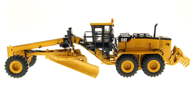1:50 Cat 24M Motor Grader