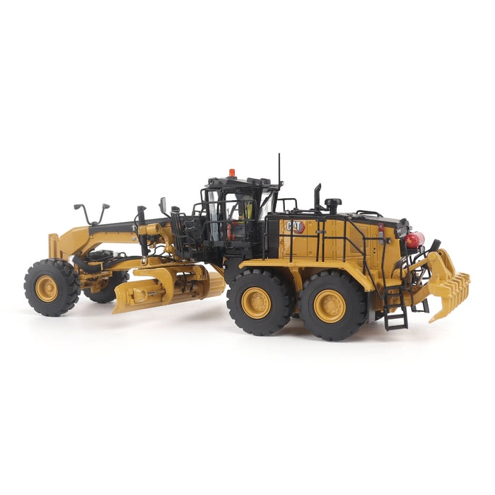 1:50 Cat 18M3 Motor Grader