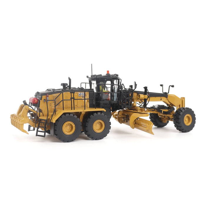 1:50 Cat 18M3 Motor Grader