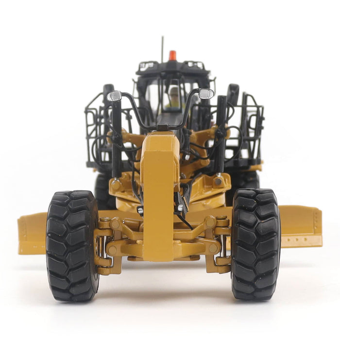 1:50 Cat 18M3 Motor Grader
