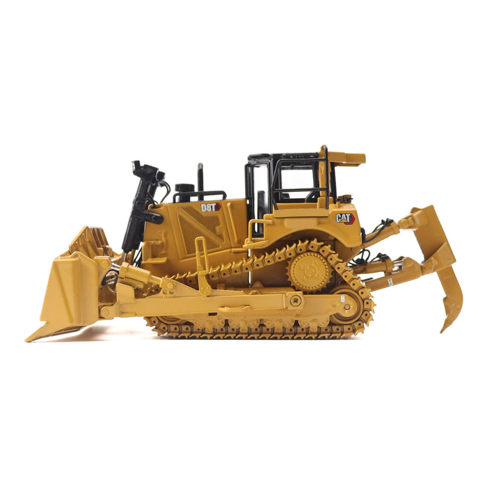 1:50 Cat D8T Track Type Tractor