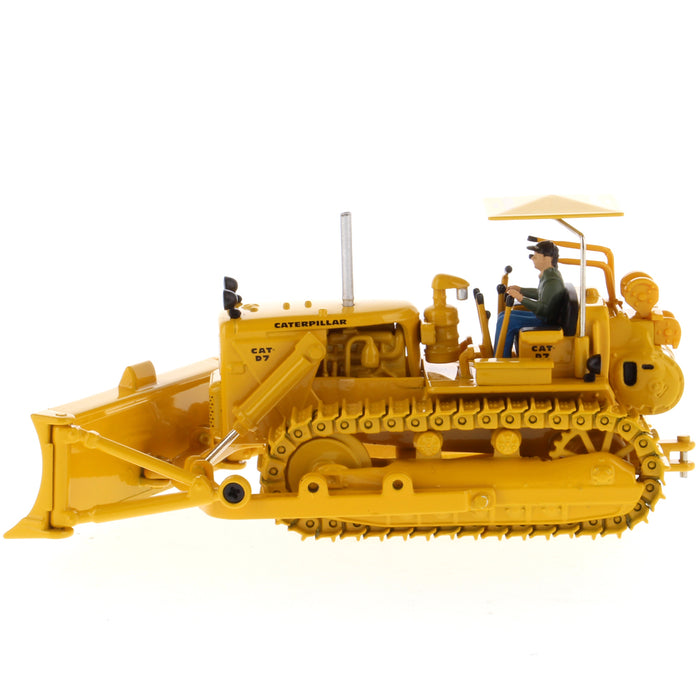 1:50 CAT D7C Track Type Tractor