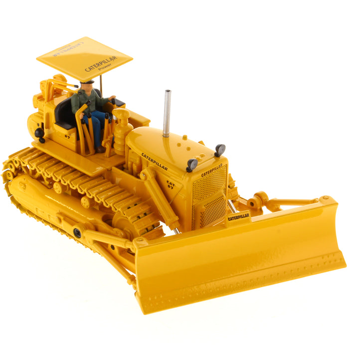 1:50 CAT D7C Track Type Tractor
