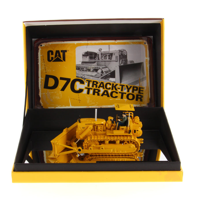 1:50 CAT D7C Track Type Tractor