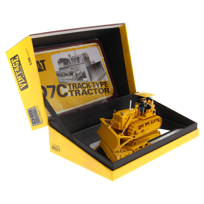 1:50 CAT D7C Track Type Tractor