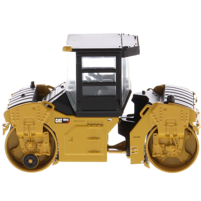 1:64 Cat CB-13 Tandem Vibratory Roller with CAB