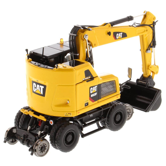 1:50 Cat M323F Railroad Wheeled Excavator - Safety Yellow Version