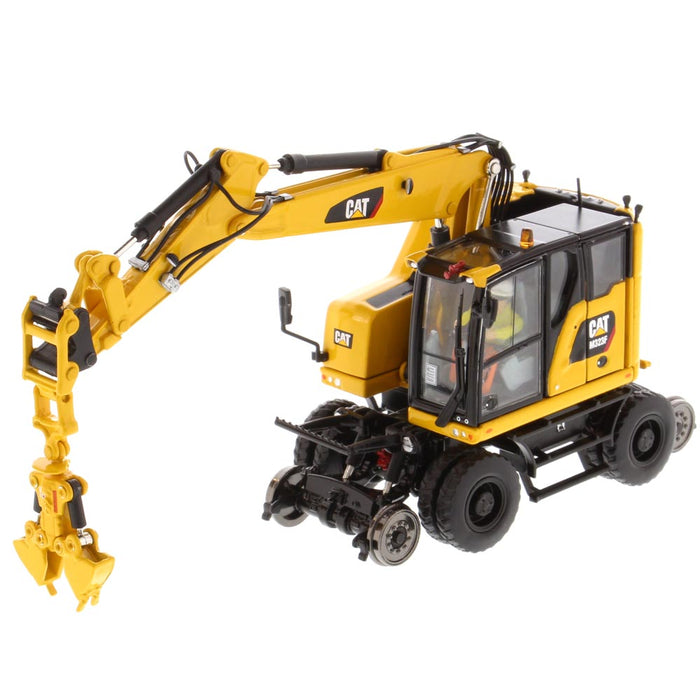 1:50 Cat M323F Railroad Wheeled Excavator - Safety Yellow Version