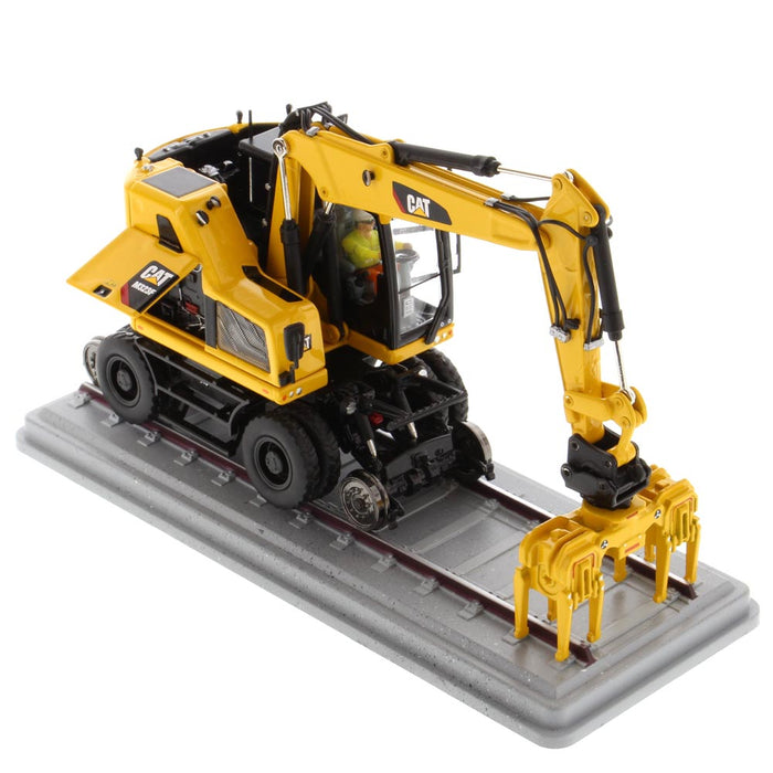 1:50 Cat M323F Railroad Wheeled Excavator - Safety Yellow Version