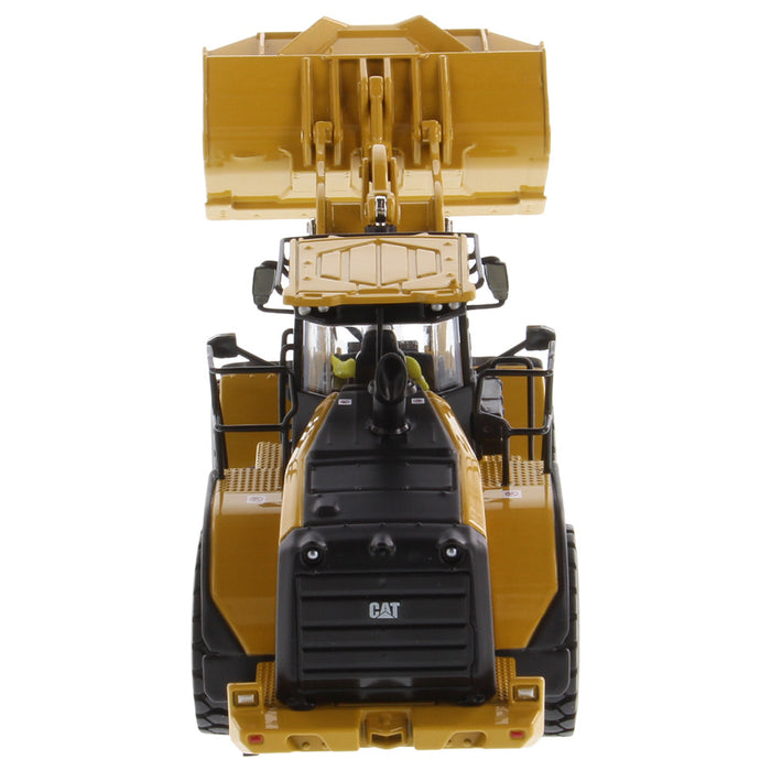 1:50 Cat 972 XE Wheel Loader