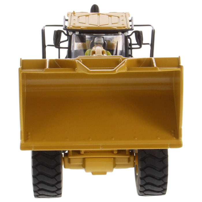 1:50 Cat 972 XE Wheel Loader