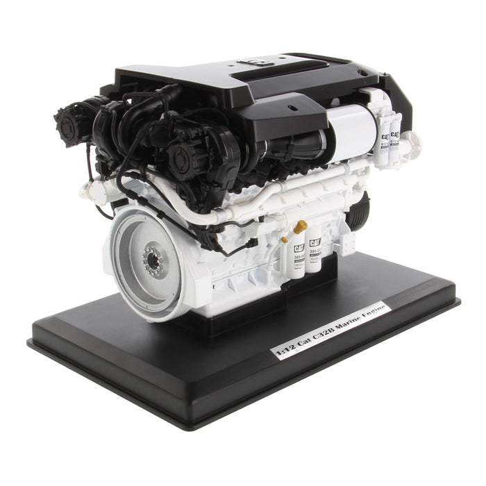 1:12 Cat C32B Marine Engine