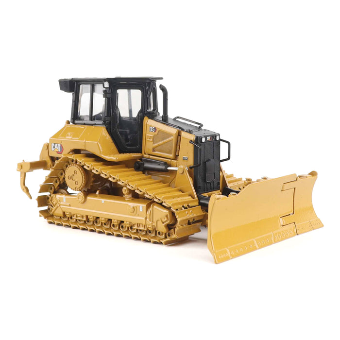 1:50 D5 LGP Track Type Tractor