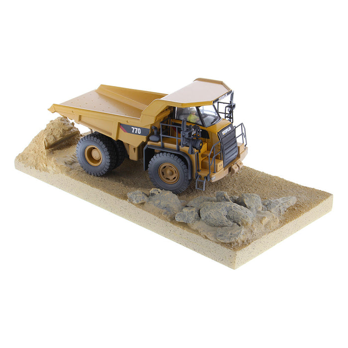 1:50 Cat 770 Off-Highway truck