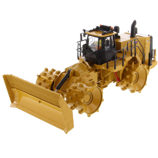 1:50 Cat 836 Landfill Compactor