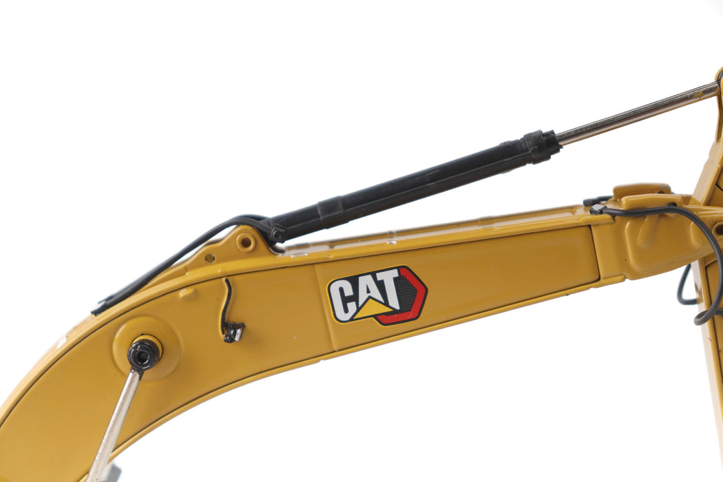 1:50 Cat 352 Next Generation Excavator